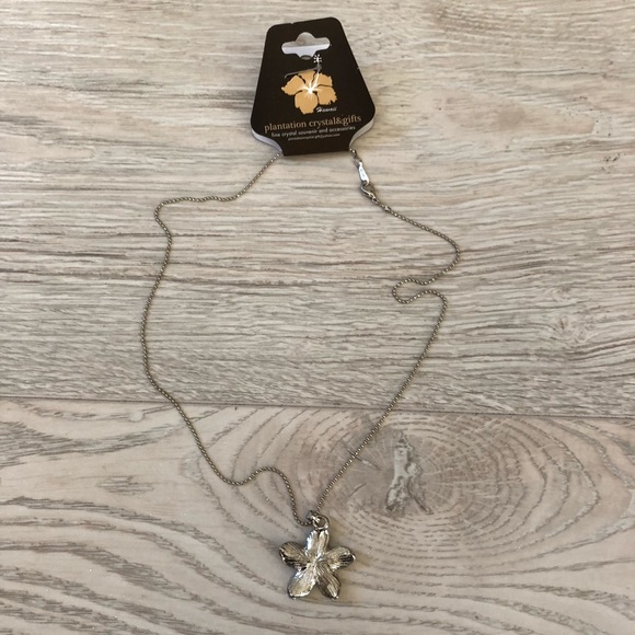 NWT Hawaiian Silver PLUMERIA Pendant Necklace - Picture 4 of 8